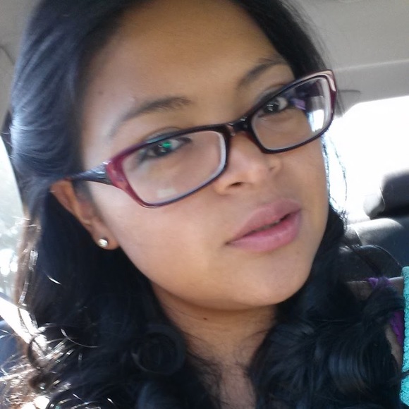 Meet your Posher, Yuly - Picture 1 of 1